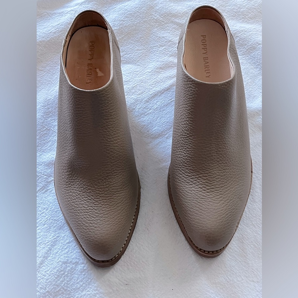New Poppy Barley Low Heel Mule in Biscotti, 9.5